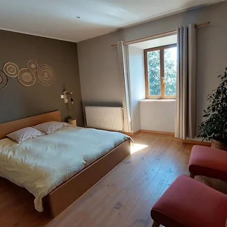 Grange De Sagne Maison Et Table D Hotes Avec Diner Sur Reservation Homestay *